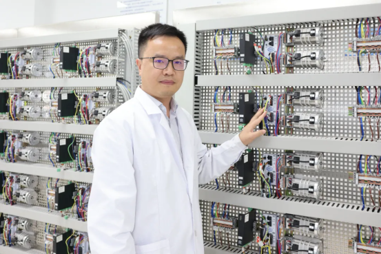 725F57F65758C7D4A4A3944C22A_CBE0C57D_C7B4A