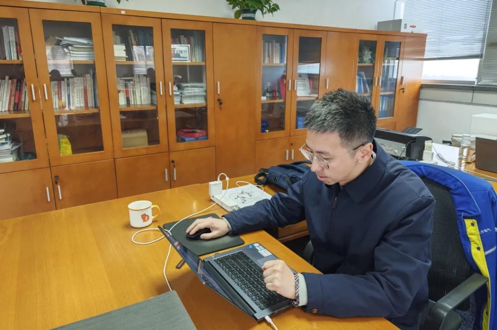 186A81F7F9902F2C0B5C9F65C8C_F84D3690_15CF7