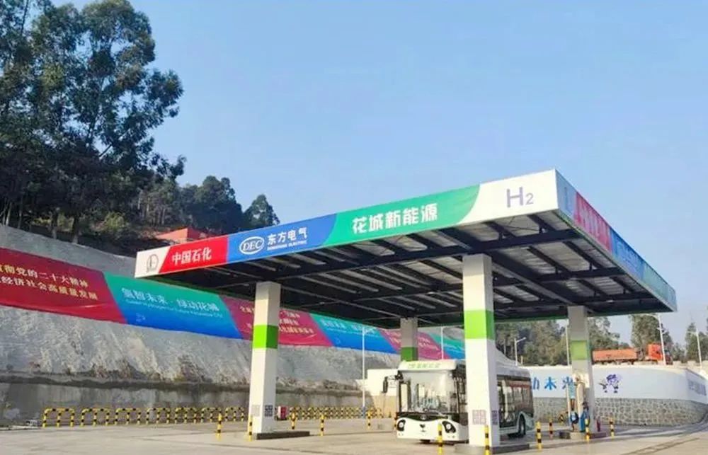 232FA29C41A12858DCE57E18AA2_C3A0D85C_1649C