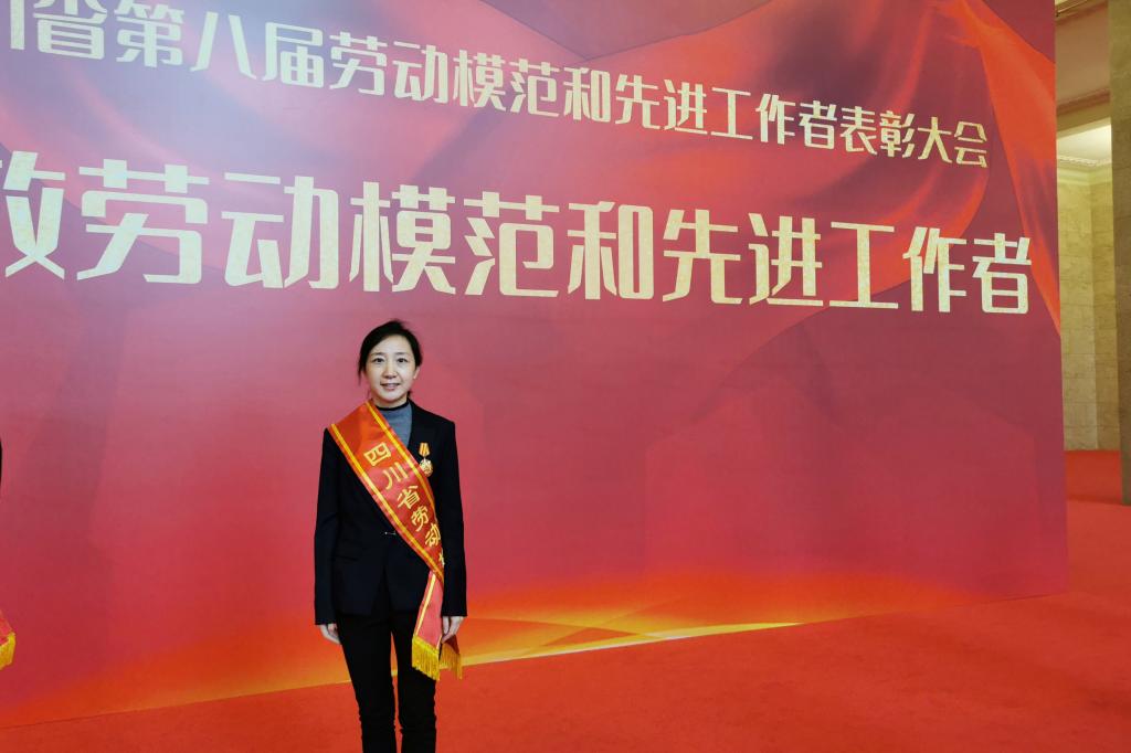 D19F46629FDDC2CD91A20A155FE_96381E53_EE21