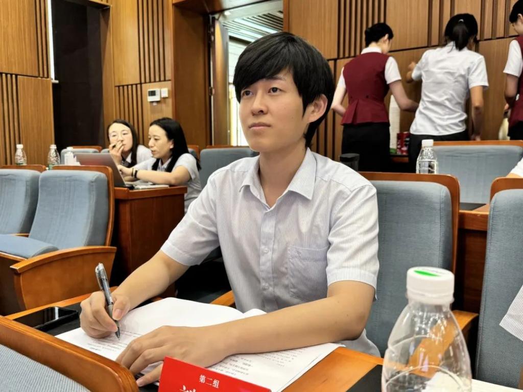 E30B991EC61F546334AA5F1007B_B90E110E_19230