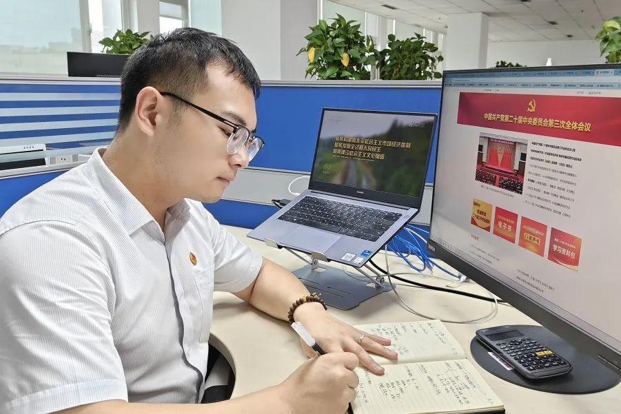 476EE041D1B58E5A4EFD648AEBD_5F8F3677_18487