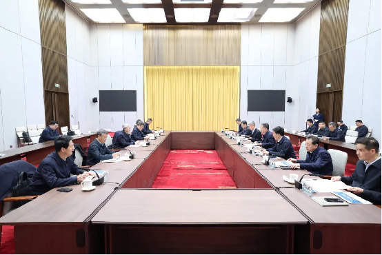 15820B7BF89599421095FAB41A4_EF5FF576_C89C3